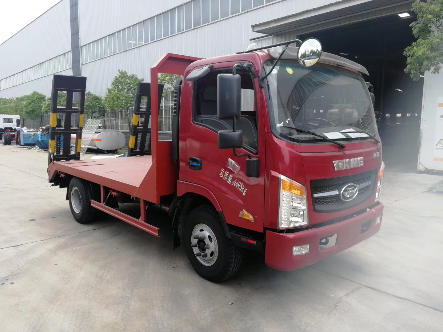 湖北大運(yùn)4100軸距，玉柴160馬力