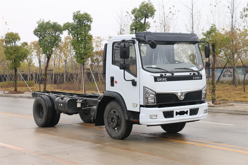 東風大多利卡（3800，朝柴163）國六內飾照片圖