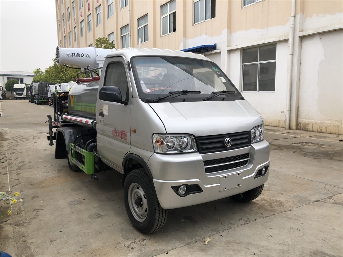 2噸霧炮車(chē)-東風(fēng)小霸王汽油2立方霧炮噴霧車(chē)廠家價(jià)格